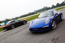 试驾全新一代保时捷911