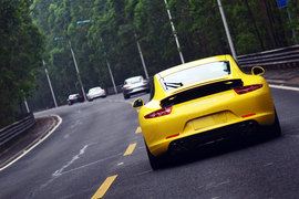 试驾全新一代保时捷911