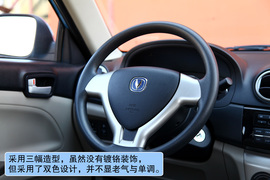 2012款长安悦翔V3