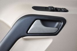 2012款奔驰凌特2.1L手动中轴版14座