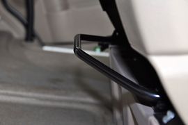 2012款奔驰凌特2.1L手动中轴版14座