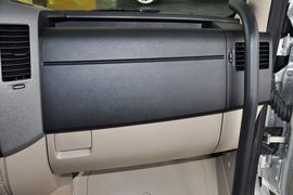 2012款奔驰凌特2.1L手动中轴版14座