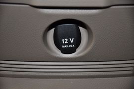 2012款奔驰凌特2.1L手动中轴版14座