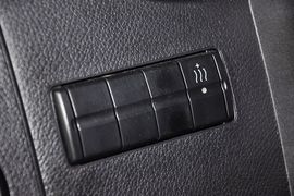 2012款奔驰凌特2.1L手动中轴版14座