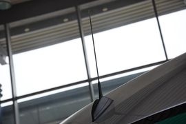 2012款奔驰凌特2.1L手动中轴版14座