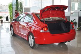 2012款东风本田思铭1.8L自动型