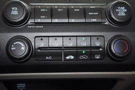 2012款东风本田思铭1.8L自动型