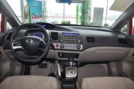 2012款东风本田思铭1.8L自动型