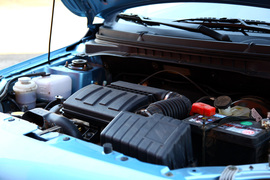 2012款长安悦翔V3