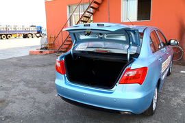 2012款长安悦翔V3