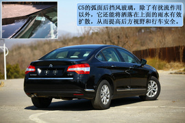 2012款雪铁龙C5对比2012款别克新君威