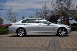 2012款华晨宝马530Li领先型