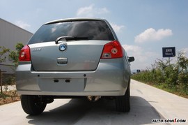 2008款吉利金鹰外观