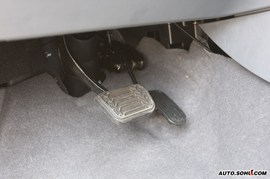 2008款吉利金鹰内饰