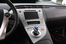 2012款丰田普锐斯1.8L试驾实拍