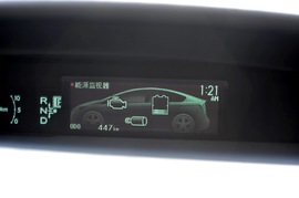 2012款丰田普锐斯1.8L试驾实拍