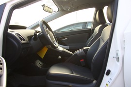 2012款丰田普锐斯1.8L试驾实拍