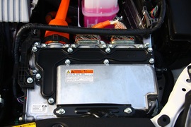 2012款丰田普锐斯1.8L试驾实拍