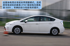 2012款丰田普锐斯1.8L试驾实拍