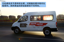 2012款大通V80运杰版体验