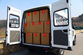 2012款大通V80运杰版体验