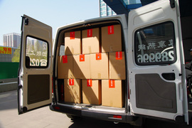 2012款大通V80运杰版体验