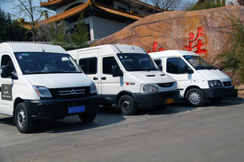 2012款大通V80运杰版体验