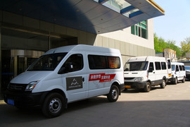 2012款大通V80运杰版体验