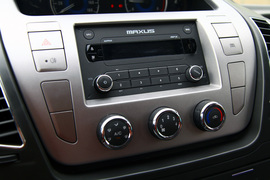 2012款大通V80运杰版体验