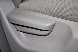 2011款丰田逸致1.8