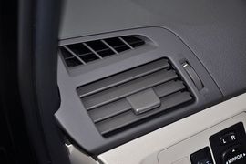 2011款丰田逸致1.8