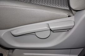 2011款丰田逸致1.8