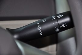 2011款丰田逸致1.8