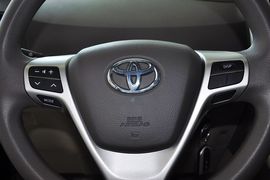 2011款丰田逸致1.8