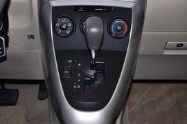 2011款丰田逸致1.8