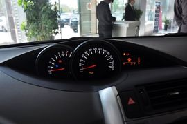 2011款丰田逸致1.8