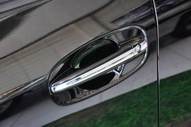 2011款丰田逸致1.8