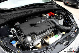 2008款铃木SX4黑色限量版外观