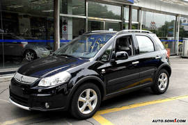 2008款铃木SX4黑色限量版外观