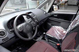 2008款天语SX4锐骑版内饰