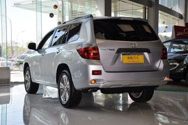 2011款丰田汉兰达2.7L