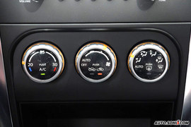 2008款天语SX4锐骑版内饰