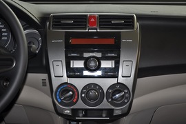 2012款本田锋范1.5L