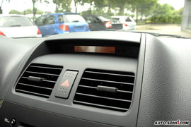 2008款天语SX4锐骑版内饰