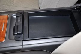 2012款丰田凯美瑞200E