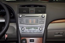 2012款丰田凯美瑞200E