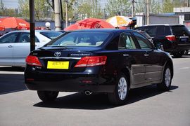 2012款丰田凯美瑞200E