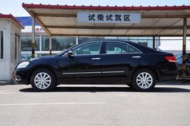 2012款丰田凯美瑞200E