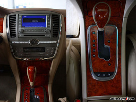 2008款别克君越混合动力内饰