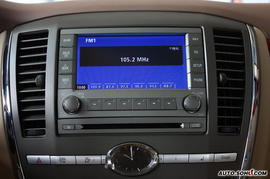 2008款别克君越混合动力内饰